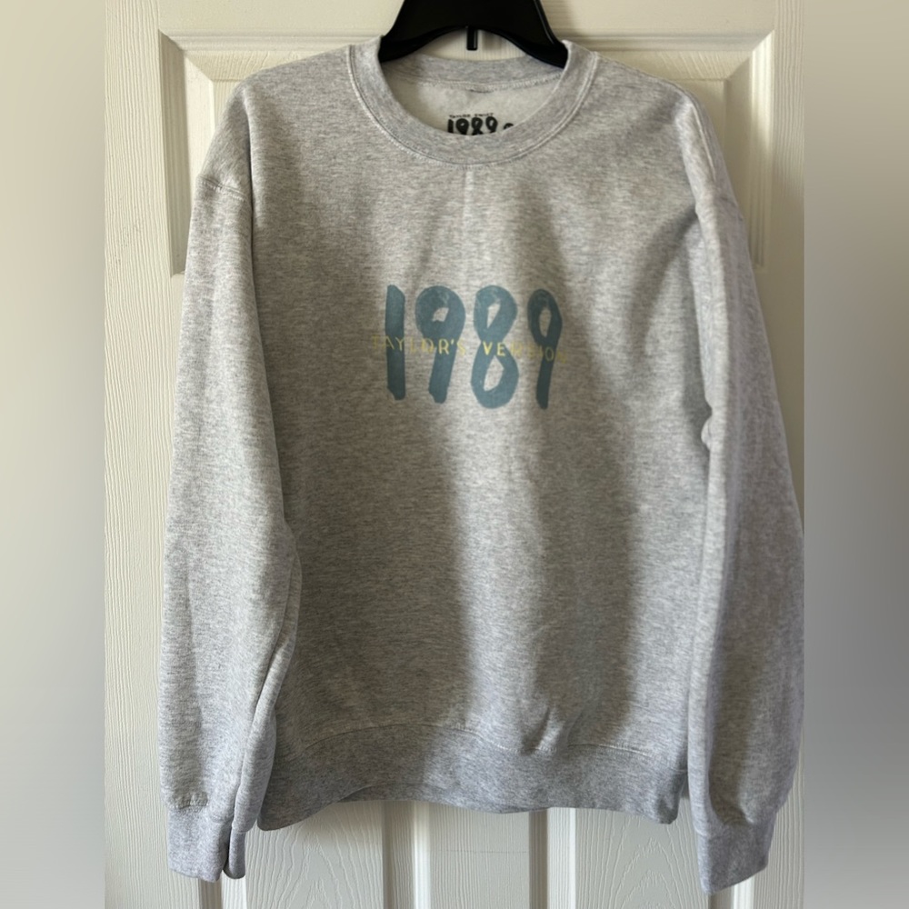 Taylor Swift 1989 Spotify Fans First Crewneck Sweatshirt